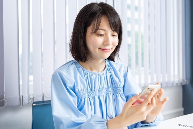 24時間オンラインで学べる